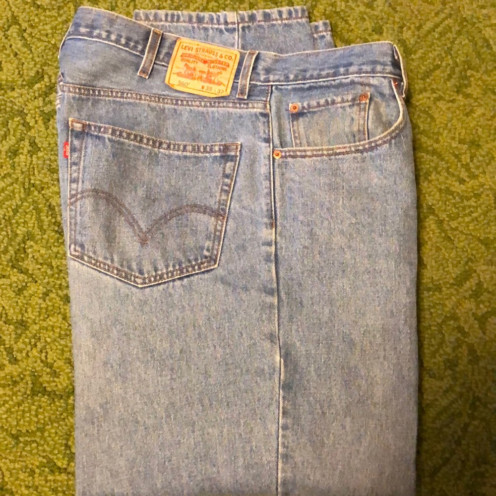 NWOT Men’s Levi’s 560 38X32